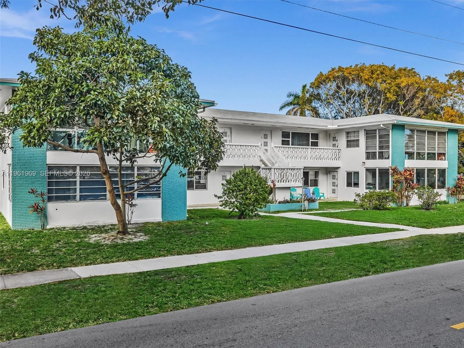 1400 S 19th Ave 1, Hollywood, Florida 33020, Hollywood, Florida 33020, 2 Bedrooms Bedrooms, ,1 BathroomBathrooms,Residential,For Sale,1400 S 19th Ave 1, Hollywood, Florida 33020,A11961969