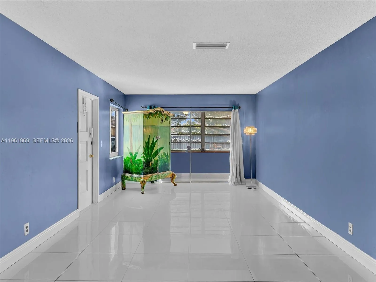 1400 S 19th Ave 1, Hollywood, Florida 33020, Hollywood, Florida 33020, 2 Bedrooms Bedrooms, ,1 BathroomBathrooms,Residential,For Sale,1400 S 19th Ave 1, Hollywood, Florida 33020,A11961969