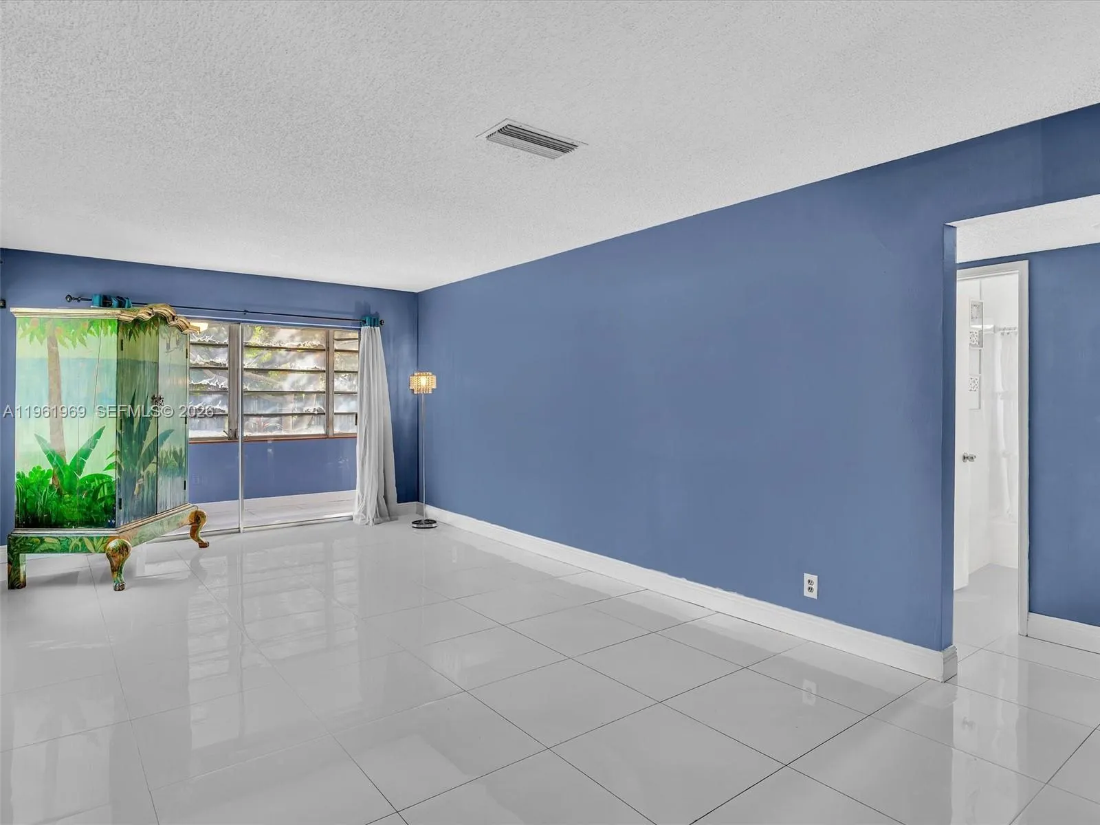 1400 S 19th Ave 1, Hollywood, Florida 33020, Hollywood, Florida 33020, 2 Bedrooms Bedrooms, ,1 BathroomBathrooms,Residential,For Sale,1400 S 19th Ave 1, Hollywood, Florida 33020,A11961969