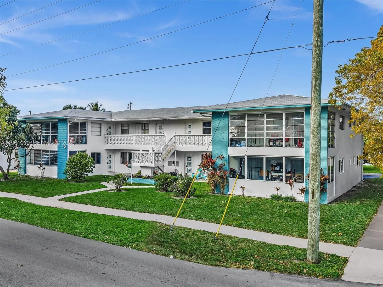 1400 S 19th Ave 1, Hollywood, Florida 33020, Hollywood, Florida 33020, 2 Bedrooms Bedrooms, ,1 BathroomBathrooms,Residential,For Sale,1400 S 19th Ave 1, Hollywood, Florida 33020,A11961969