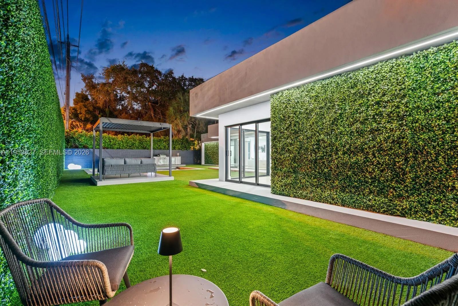 85 W Shore Dr W, Miami, Florida 33133, Miami, Florida 33133, 5 Bedrooms Bedrooms, ,5 BathroomsBathrooms,Residential,For Sale,85 W Shore Dr W, Miami, Florida 33133,A11959827