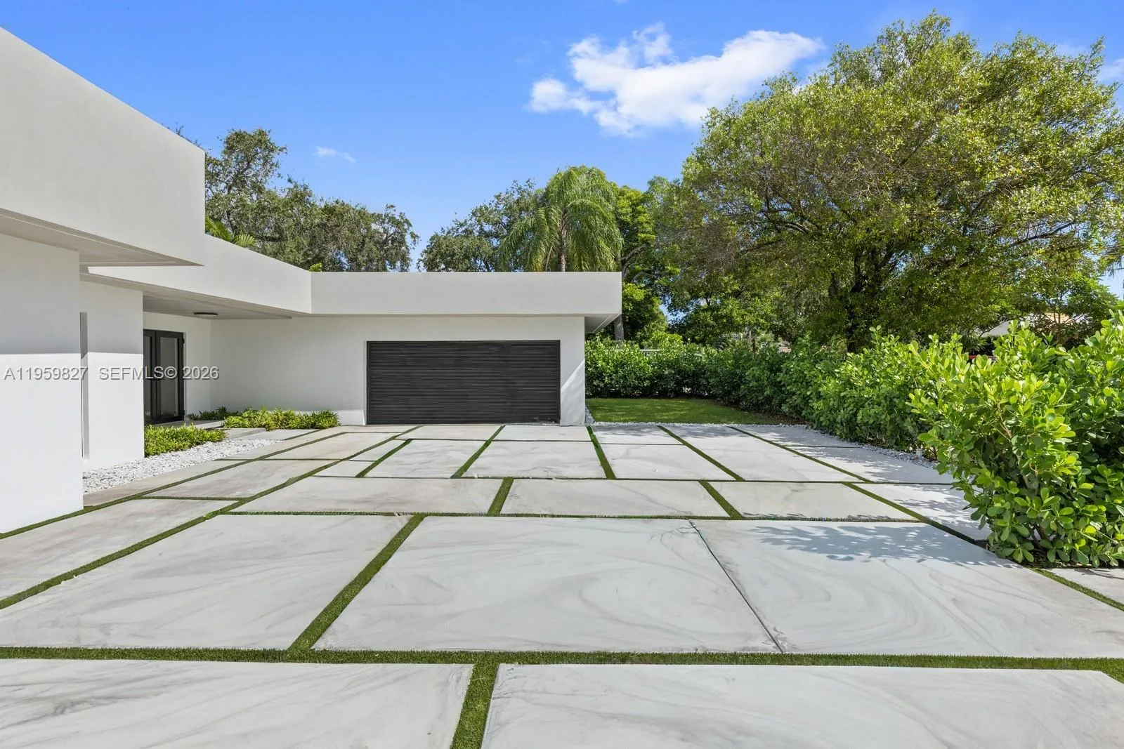 85 W Shore Dr W, Miami, Florida 33133, Miami, Florida 33133, 5 Bedrooms Bedrooms, ,5 BathroomsBathrooms,Residential,For Sale,85 W Shore Dr W, Miami, Florida 33133,A11959827