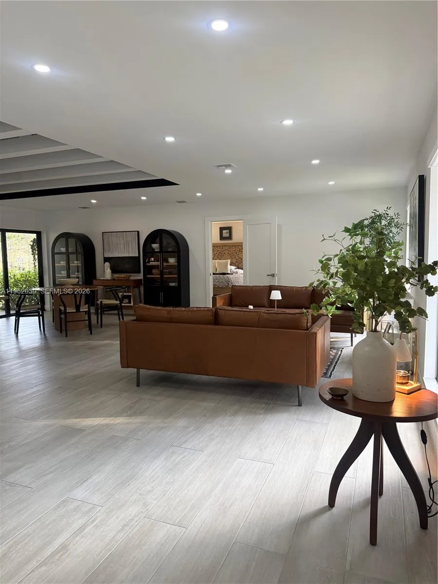 470 Petersburg Ter, Plantation, Florida 33325, Plantation, Florida 33325, 3 Bedrooms Bedrooms, ,3 BathroomsBathrooms,Residential,For Sale,470 Petersburg Ter, Plantation, Florida 33325,A11962039