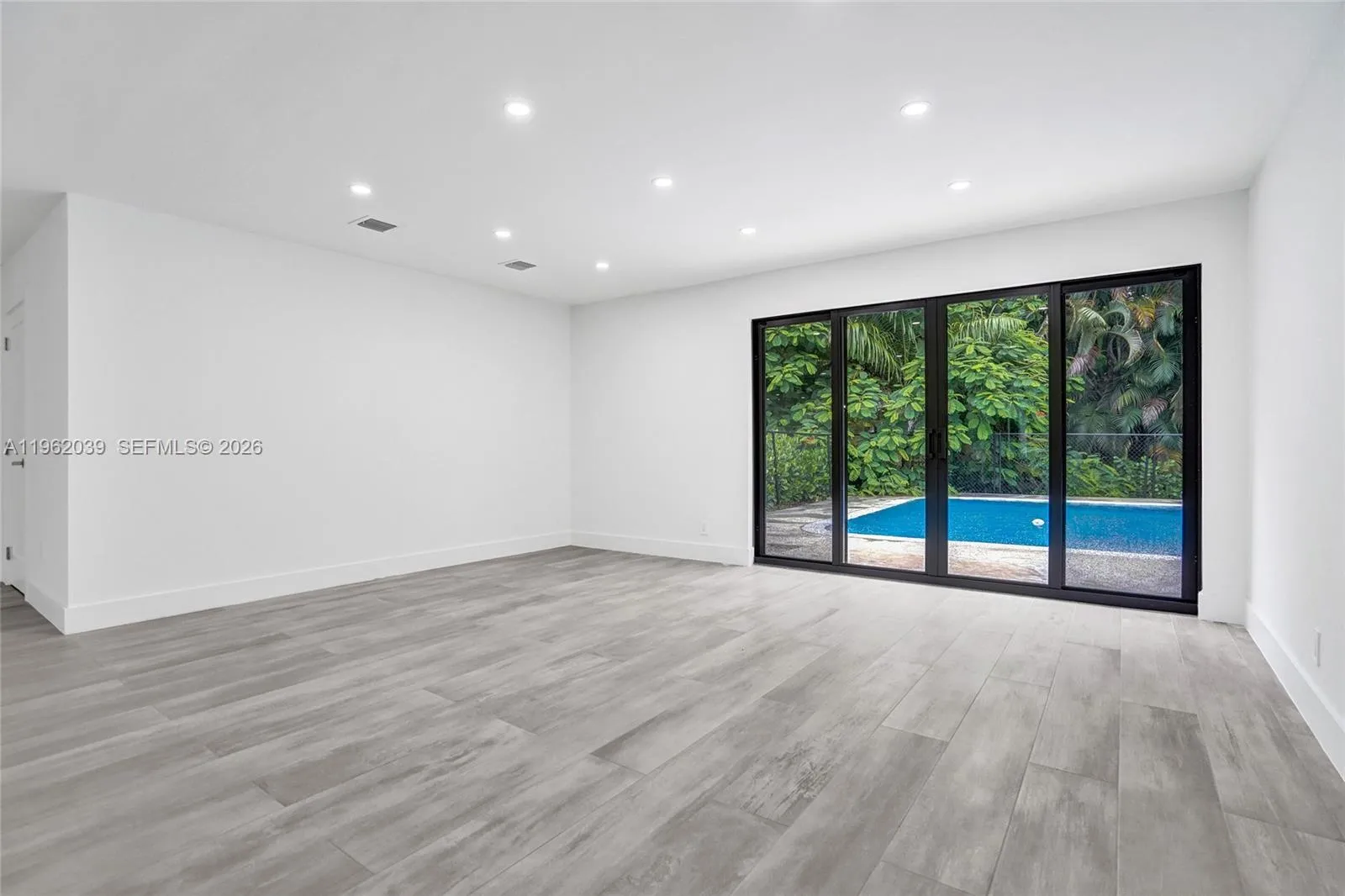 470 Petersburg Ter, Plantation, Florida 33325, Plantation, Florida 33325, 3 Bedrooms Bedrooms, ,3 BathroomsBathrooms,Residential,For Sale,470 Petersburg Ter, Plantation, Florida 33325,A11962039