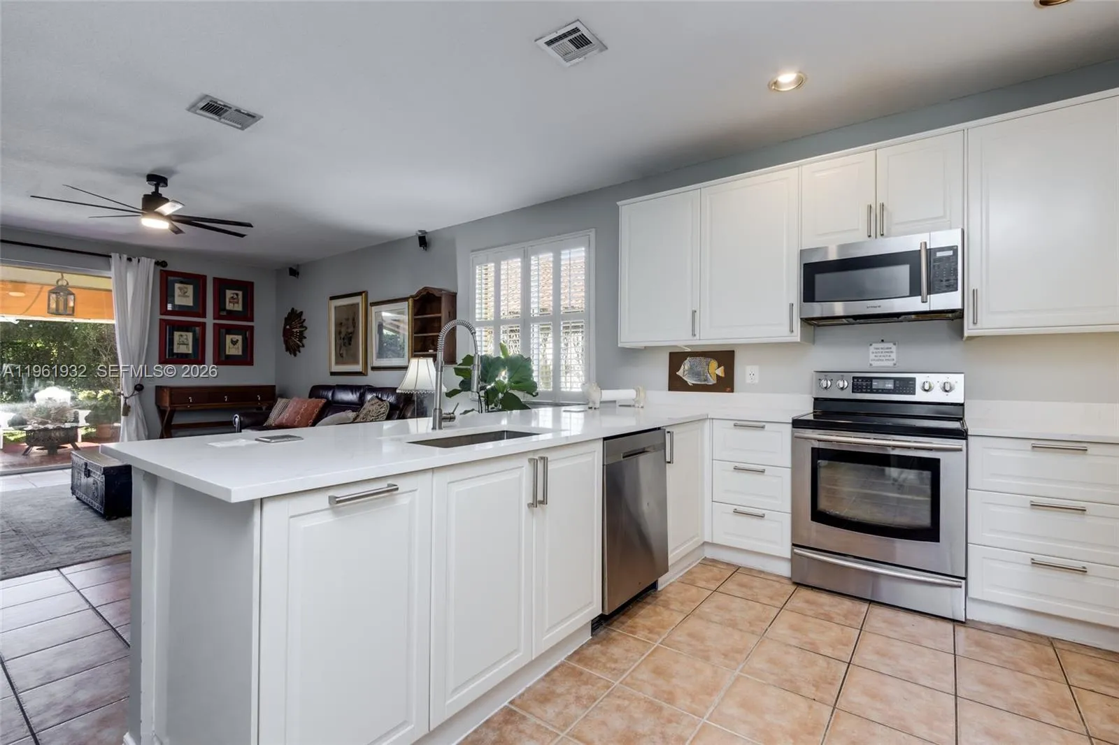 1280 Majesty Ter, Weston, Florida 33327, Weston, Florida 33327, 5 Bedrooms Bedrooms, ,2 BathroomsBathrooms,Residential,For Sale,1280 Majesty Ter, Weston, Florida 33327,A11961932