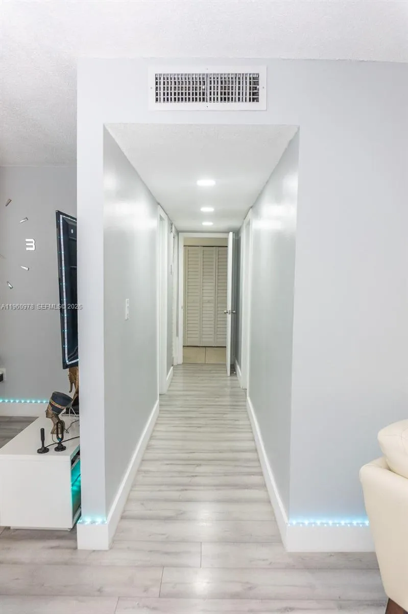 6190 W 19th Ave 201, Hialeah, Florida 33012, Hialeah, Florida 33012, 2 Bedrooms Bedrooms, ,2 BathroomsBathrooms,Residential Lease,For Rent,6190 W 19th Ave 201, Hialeah, Florida 33012,A11960978