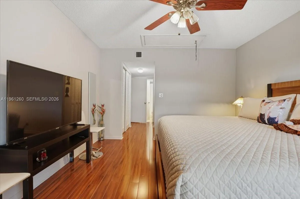 400 Nw 127th Ave 13, Plantation, Florida 33325, Plantation, Florida 33325, 4 Bedrooms Bedrooms, ,3 BathroomsBathrooms,Residential,For Sale,400 Nw 127th Ave 13, Plantation, Florida 33325,A11961260