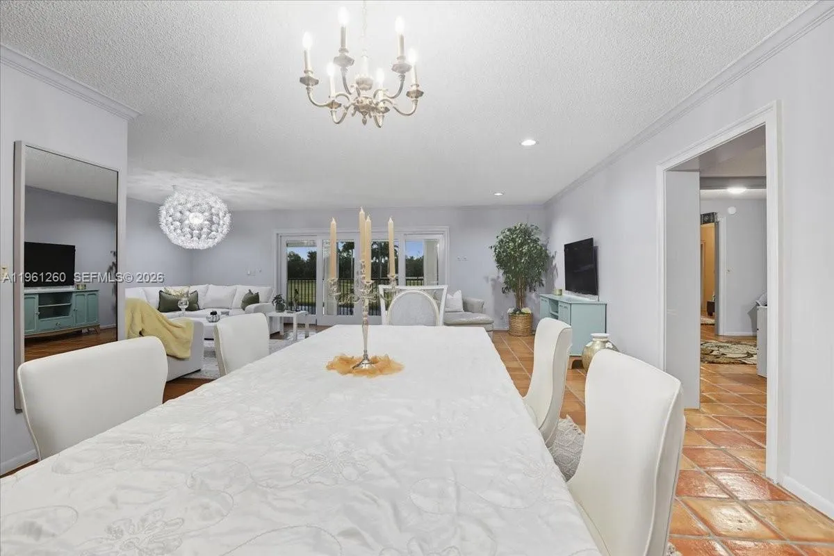 400 Nw 127th Ave 13, Plantation, Florida 33325, Plantation, Florida 33325, 4 Bedrooms Bedrooms, ,3 BathroomsBathrooms,Residential,For Sale,400 Nw 127th Ave 13, Plantation, Florida 33325,A11961260