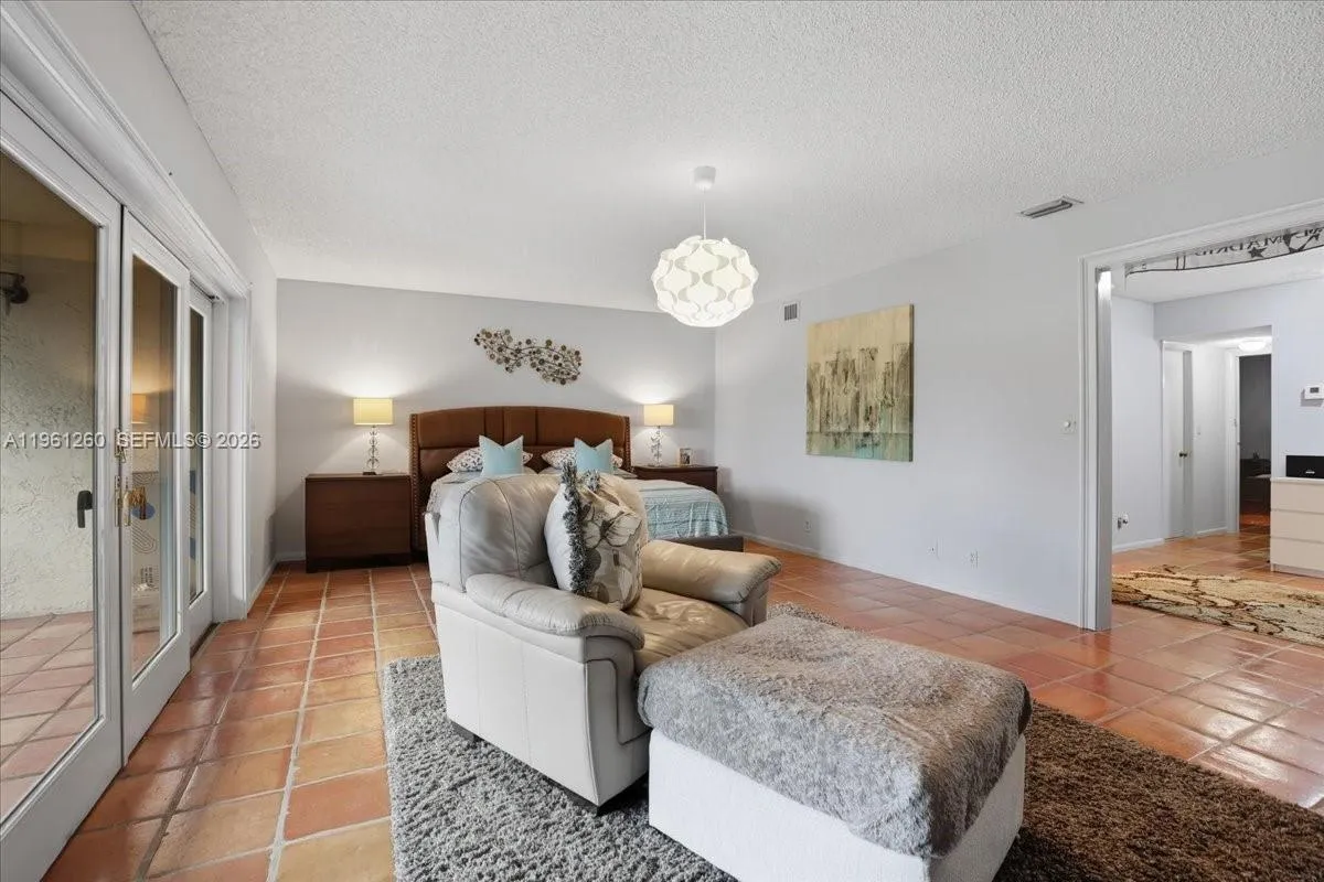 400 Nw 127th Ave 13, Plantation, Florida 33325, Plantation, Florida 33325, 4 Bedrooms Bedrooms, ,3 BathroomsBathrooms,Residential,For Sale,400 Nw 127th Ave 13, Plantation, Florida 33325,A11961260