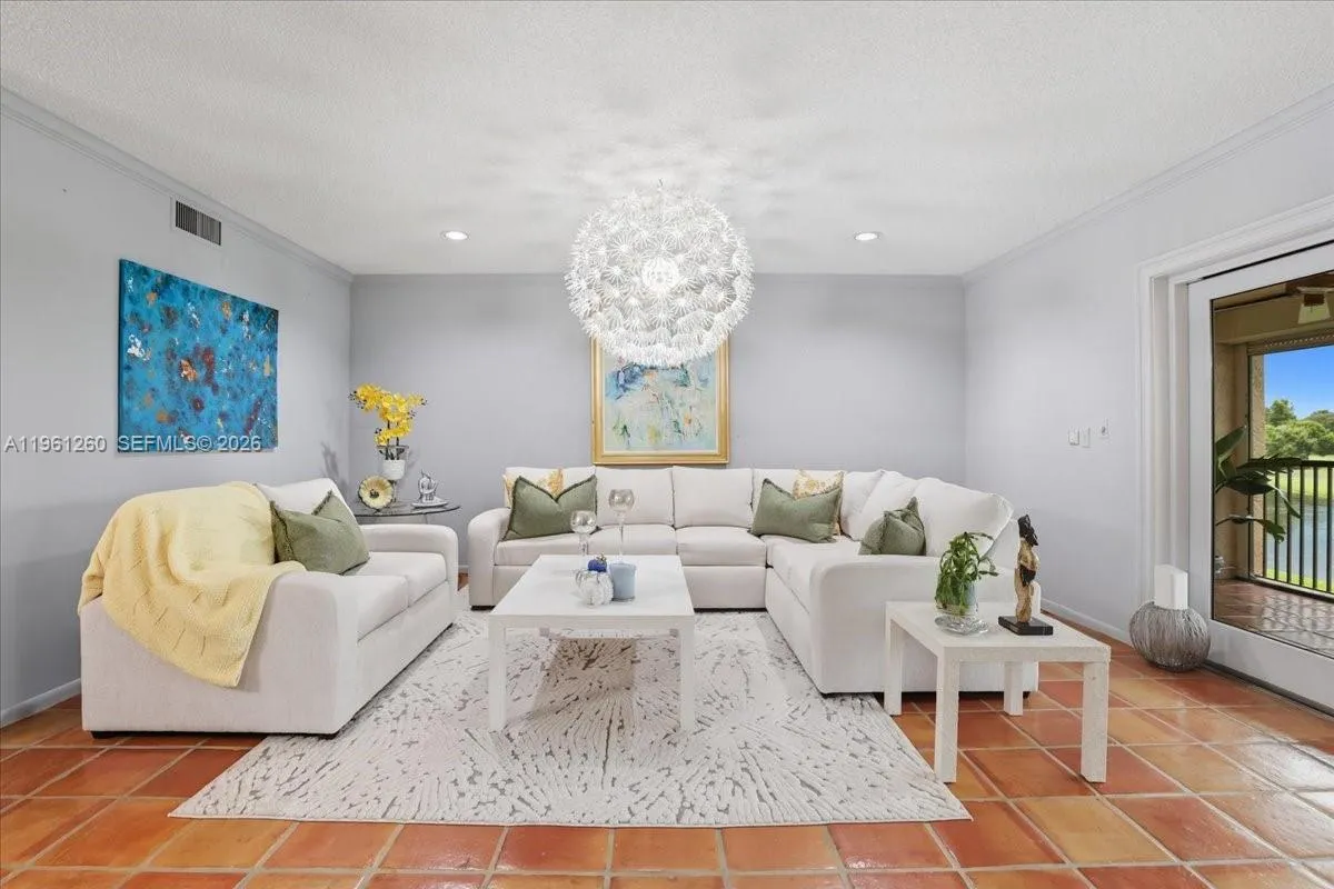 400 Nw 127th Ave 13, Plantation, Florida 33325, Plantation, Florida 33325, 4 Bedrooms Bedrooms, ,3 BathroomsBathrooms,Residential,For Sale,400 Nw 127th Ave 13, Plantation, Florida 33325,A11961260