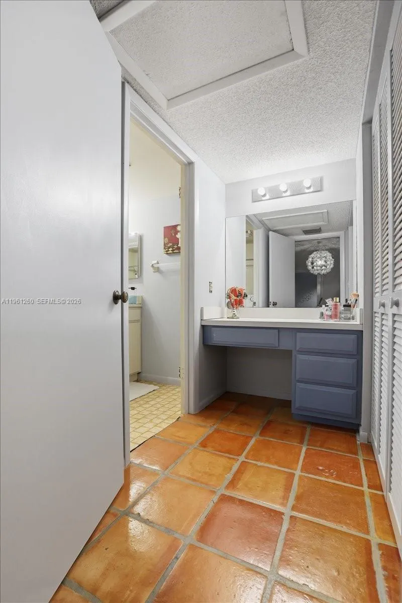 400 Nw 127th Ave 13, Plantation, Florida 33325, Plantation, Florida 33325, 4 Bedrooms Bedrooms, ,3 BathroomsBathrooms,Residential,For Sale,400 Nw 127th Ave 13, Plantation, Florida 33325,A11961260
