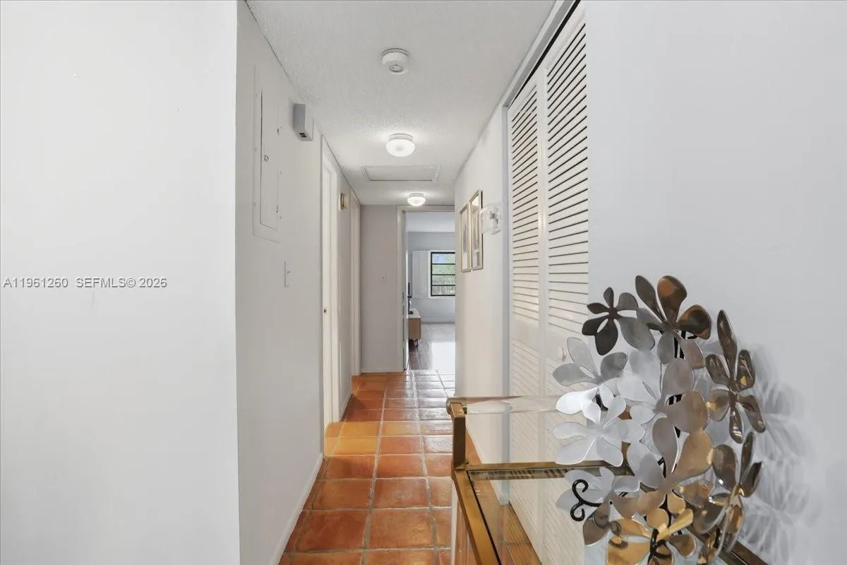 400 Nw 127th Ave 13, Plantation, Florida 33325, Plantation, Florida 33325, 4 Bedrooms Bedrooms, ,3 BathroomsBathrooms,Residential,For Sale,400 Nw 127th Ave 13, Plantation, Florida 33325,A11961260