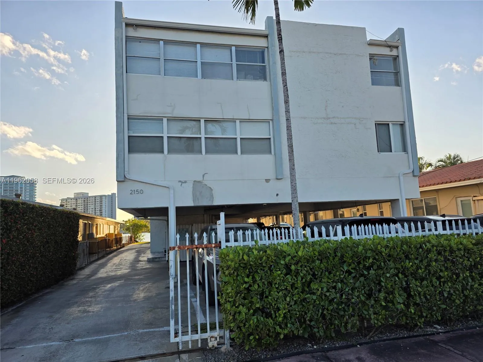 2150 Bay Dr 11, Miami Beach, Florida 33141, Miami Beach, Florida 33141, 1 Bedroom Bedrooms, ,1 BathroomBathrooms,Residential Lease,For Rent,2150 Bay Dr 11, Miami Beach, Florida 33141,A11962058