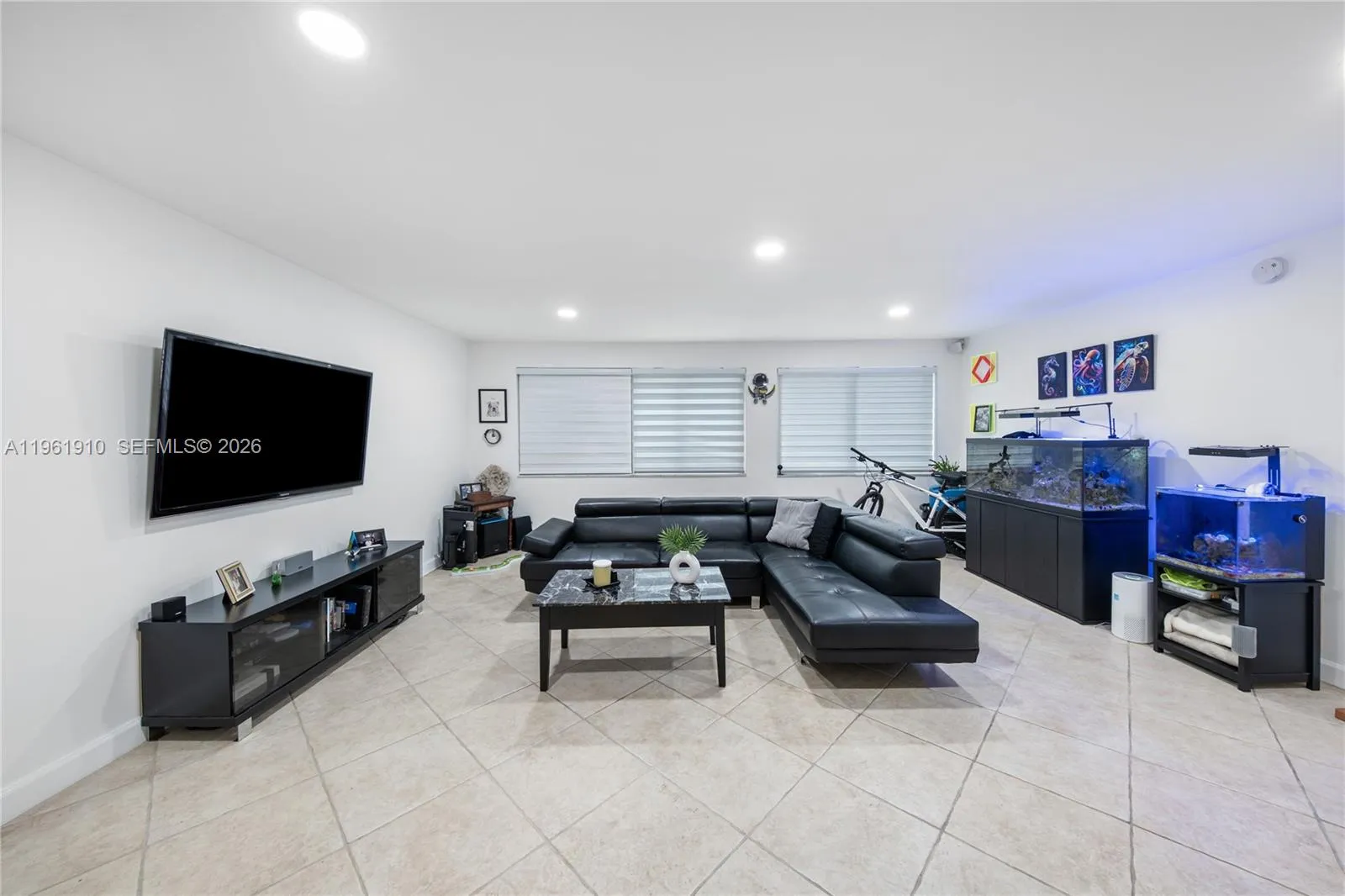 9971 W Bay Harbor Dr 206, Bay Harbor Islands, Flor, Bay Harbor Islands, Florida 33154, 1 Bedroom Bedrooms, ,1 BathroomBathrooms,Residential Lease,For Rent,9971 W Bay Harbor Dr 206, Bay Harbor Islands, Flor,A11961910