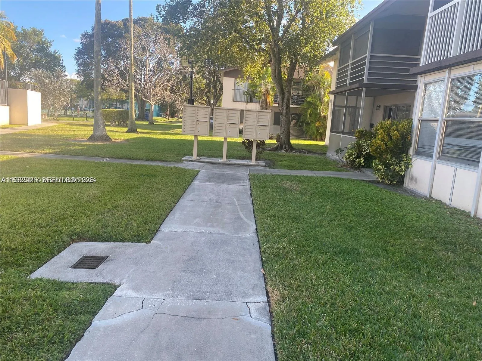 335 W Laurel Dr 1m, Margate, Florida 33063, Margate, Florida 33063, 1 Bedroom Bedrooms, ,1 BathroomBathrooms,Residential Lease,For Rent,335 W Laurel Dr 1m, Margate, Florida 33063,A11962026