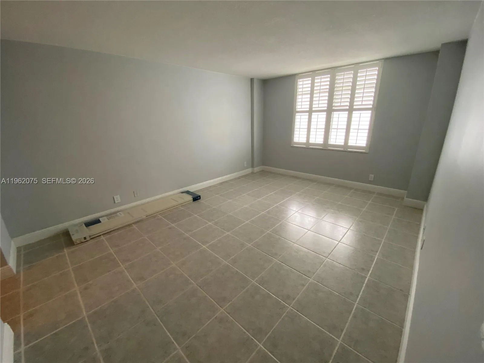 3725 S Ocean Dr 607, Hollywood, Florida 33019, Hollywood, Florida 33019, 1 Bedroom Bedrooms, ,1 BathroomBathrooms,Residential,For Sale,3725 S Ocean Dr 607, Hollywood, Florida 33019,A11962075