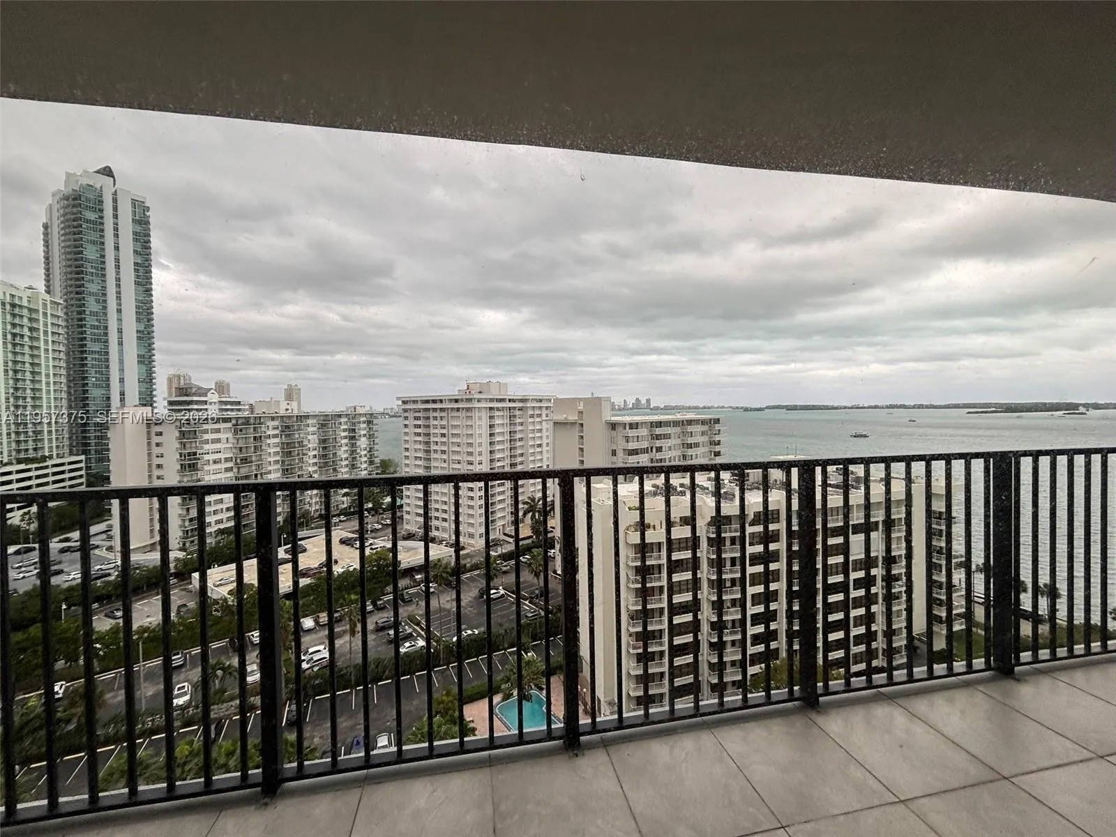 Miami, Florida 33131, 1 Bedroom Bedrooms, ,2 BathroomsBathrooms,Residential,For Sale,A11957375