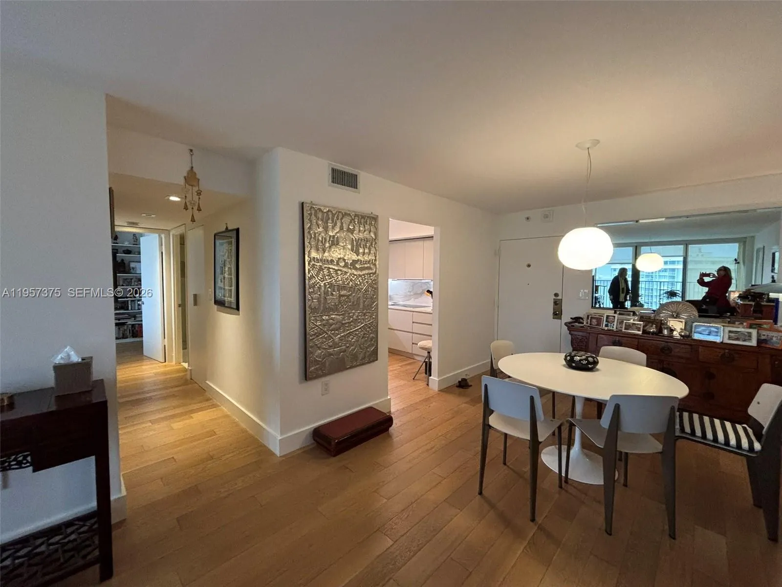 Miami, Florida 33131, 1 Bedroom Bedrooms, ,2 BathroomsBathrooms,Residential,For Sale,A11957375