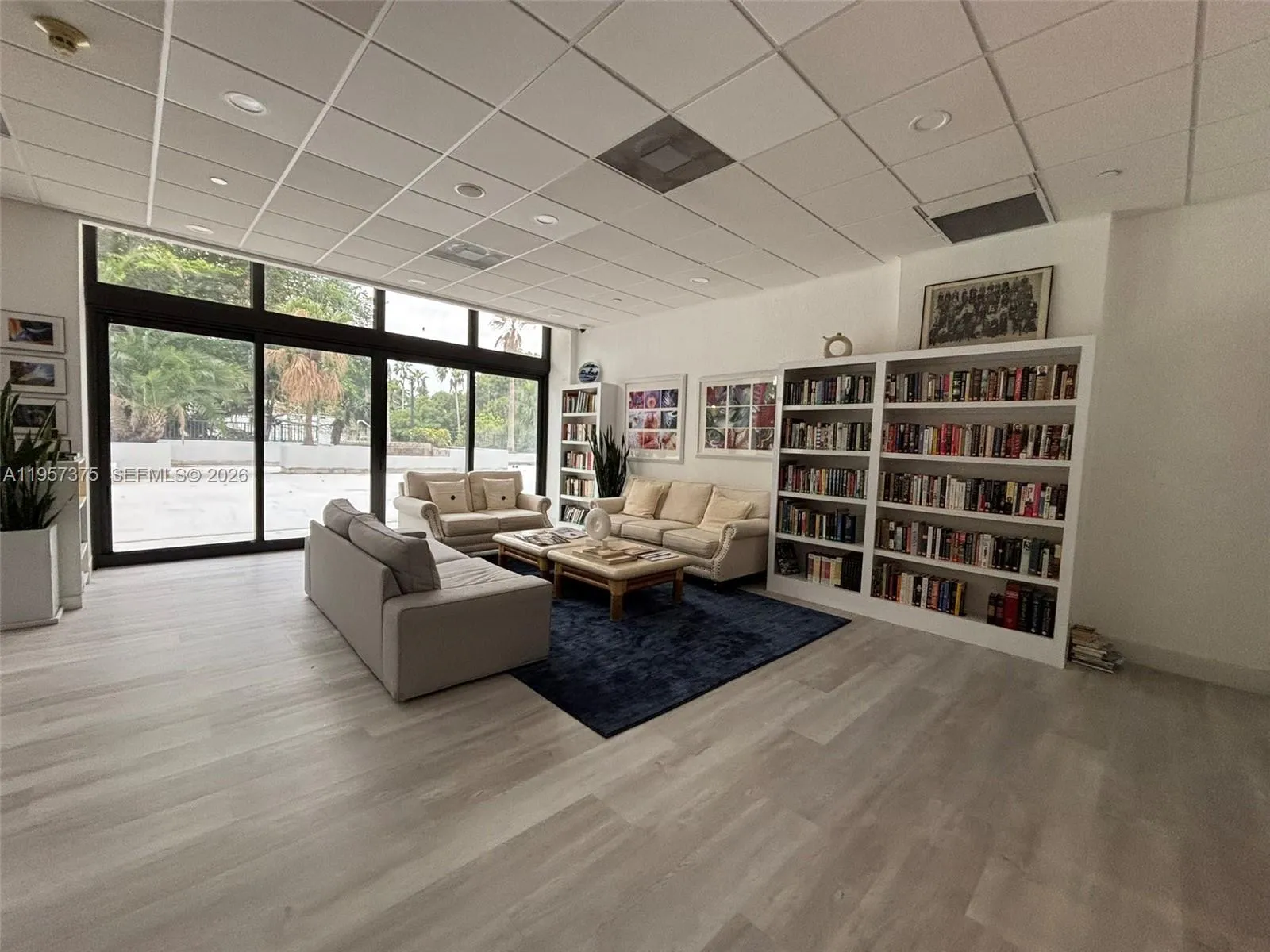 Miami, Florida 33131, 1 Bedroom Bedrooms, ,2 BathroomsBathrooms,Residential,For Sale,A11957375