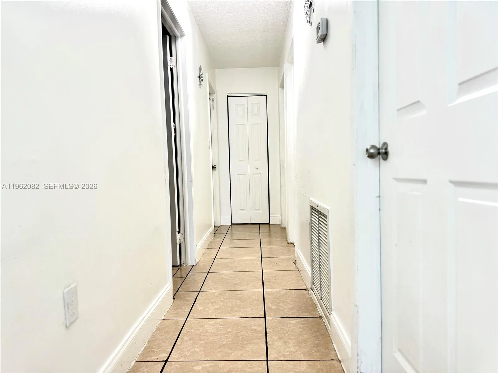 22736 Sw 114th Pl, Miami, Florida 33170, Miami, Florida 33170, 3 Bedrooms Bedrooms, ,1 BathroomBathrooms,Residential,For Sale,22736 Sw 114th Pl, Miami, Florida 33170,A11962082