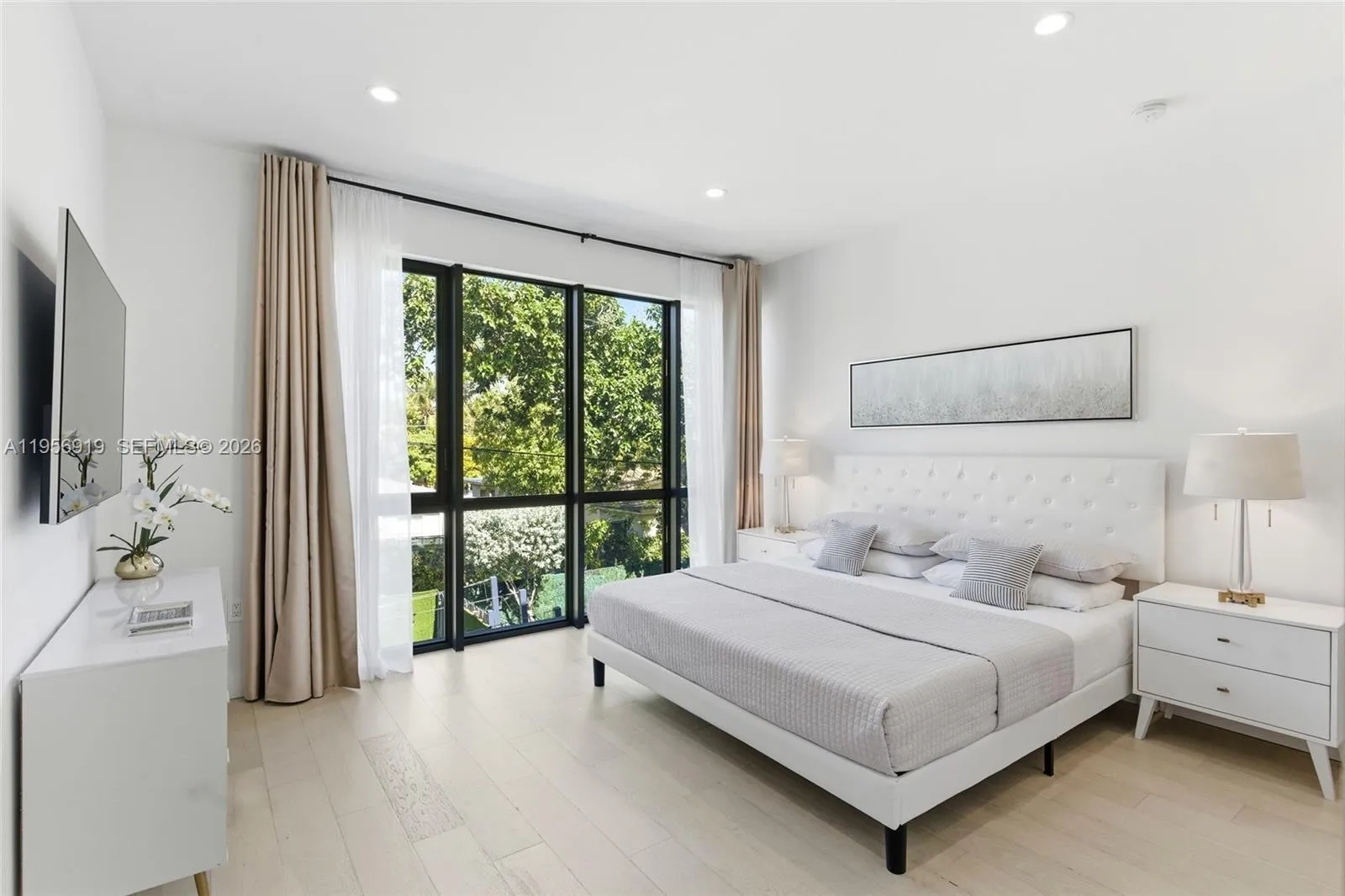 255 Nw 39th St, Miami, Florida 33127, Miami, Florida 33127, 3 Bedrooms Bedrooms, ,2 BathroomsBathrooms,Residential,For Sale,255 Nw 39th St, Miami, Florida 33127,A11956919