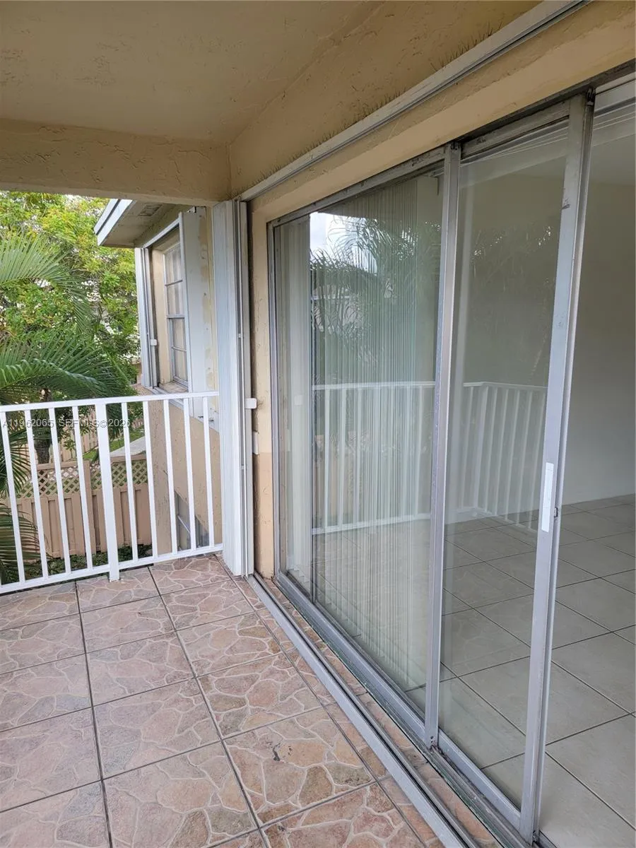 4174 Nw 79th Ave 2b, Doral, Florida 33166, Doral, Florida 33166, 2 Bedrooms Bedrooms, ,2 BathroomsBathrooms,Residential Lease,For Rent,4174 Nw 79th Ave 2b, Doral, Florida 33166,A11962065