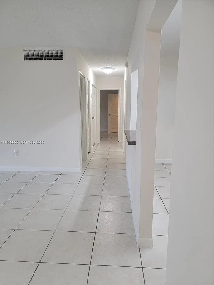 4174 Nw 79th Ave 2b, Doral, Florida 33166, Doral, Florida 33166, 2 Bedrooms Bedrooms, ,2 BathroomsBathrooms,Residential Lease,For Rent,4174 Nw 79th Ave 2b, Doral, Florida 33166,A11962065
