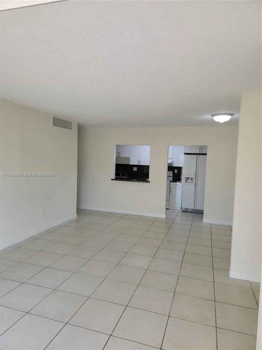 4174 Nw 79th Ave 2b, Doral, Florida 33166, Doral, Florida 33166, 2 Bedrooms Bedrooms, ,2 BathroomsBathrooms,Residential Lease,For Rent,4174 Nw 79th Ave 2b, Doral, Florida 33166,A11962065