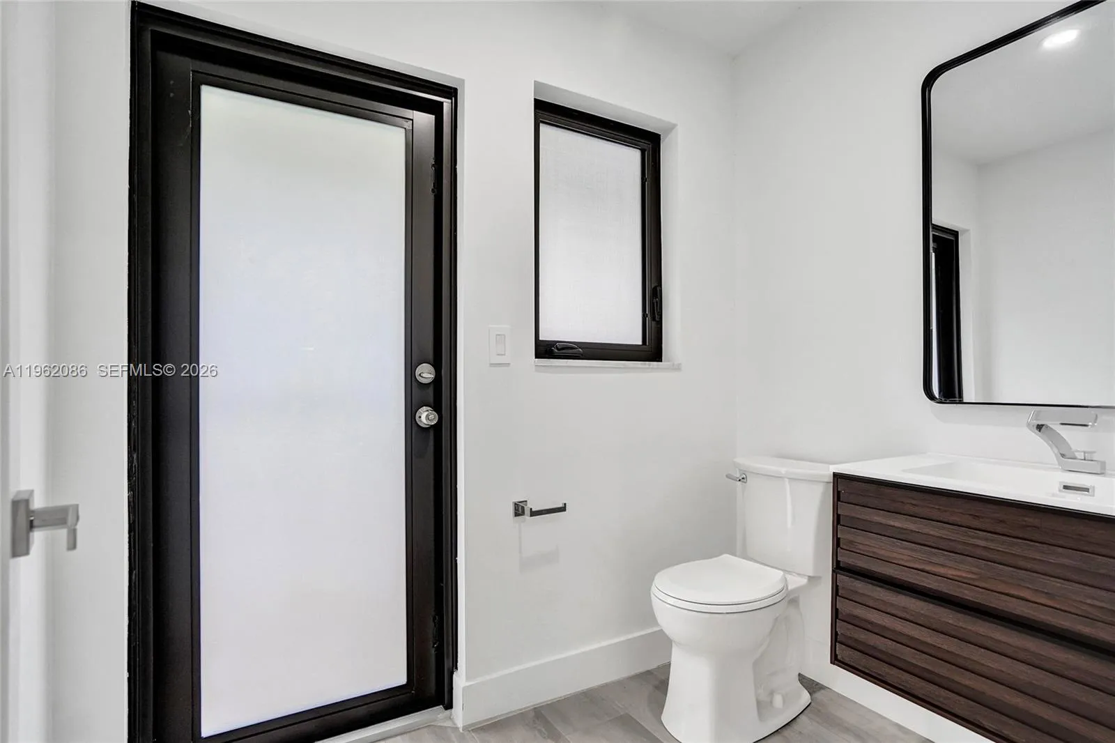Cabana bathroom