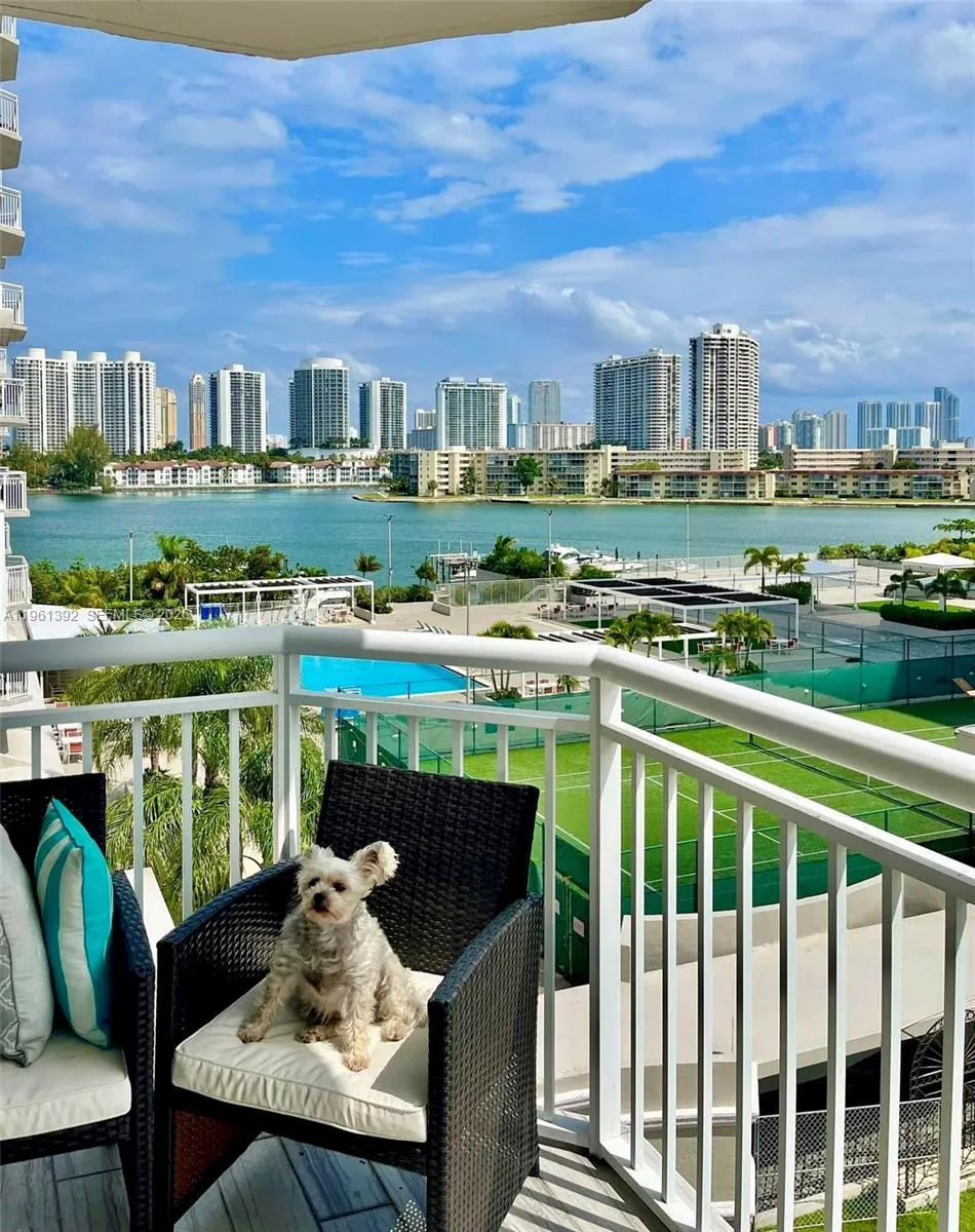 18051 Biscayne Blvd 503, Aventura, Florida 33160, Aventura, Florida 33160, 1 Bedroom Bedrooms, ,1 BathroomBathrooms,Residential,For Sale,18051 Biscayne Blvd 503, Aventura, Florida 33160,A11961392