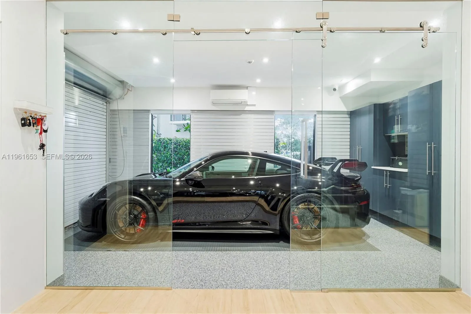 5860 Paradise Point Dr, Palmetto Bay, Florida 3315, Palmetto Bay, Florida 33157, 3 Bedrooms Bedrooms, ,5 BathroomsBathrooms,Residential,For Sale,5860 Paradise Point Dr, Palmetto Bay, Florida 3315,A11961653