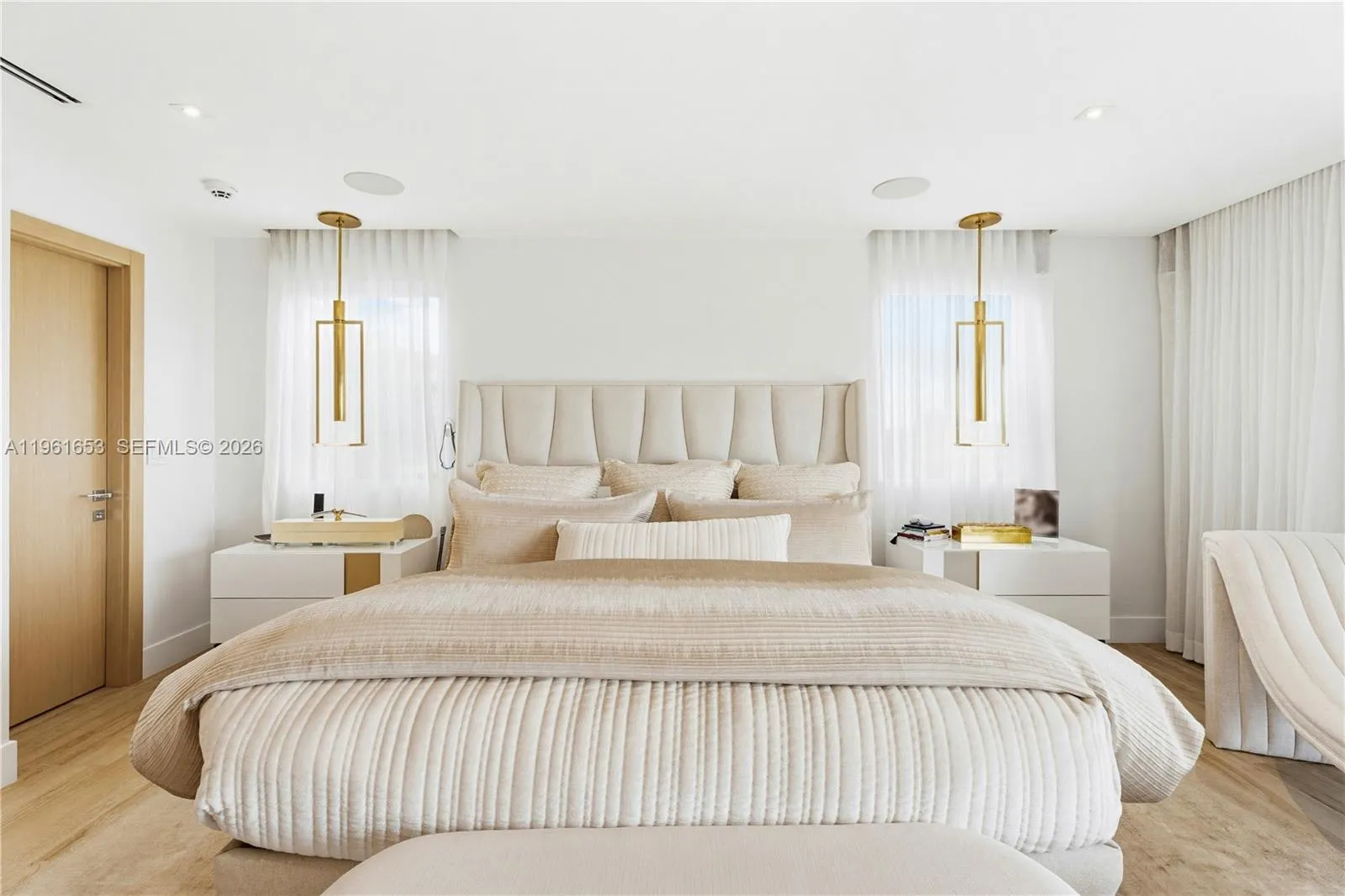 5860 Paradise Point Dr, Palmetto Bay, Florida 3315, Palmetto Bay, Florida 33157, 3 Bedrooms Bedrooms, ,5 BathroomsBathrooms,Residential,For Sale,5860 Paradise Point Dr, Palmetto Bay, Florida 3315,A11961653