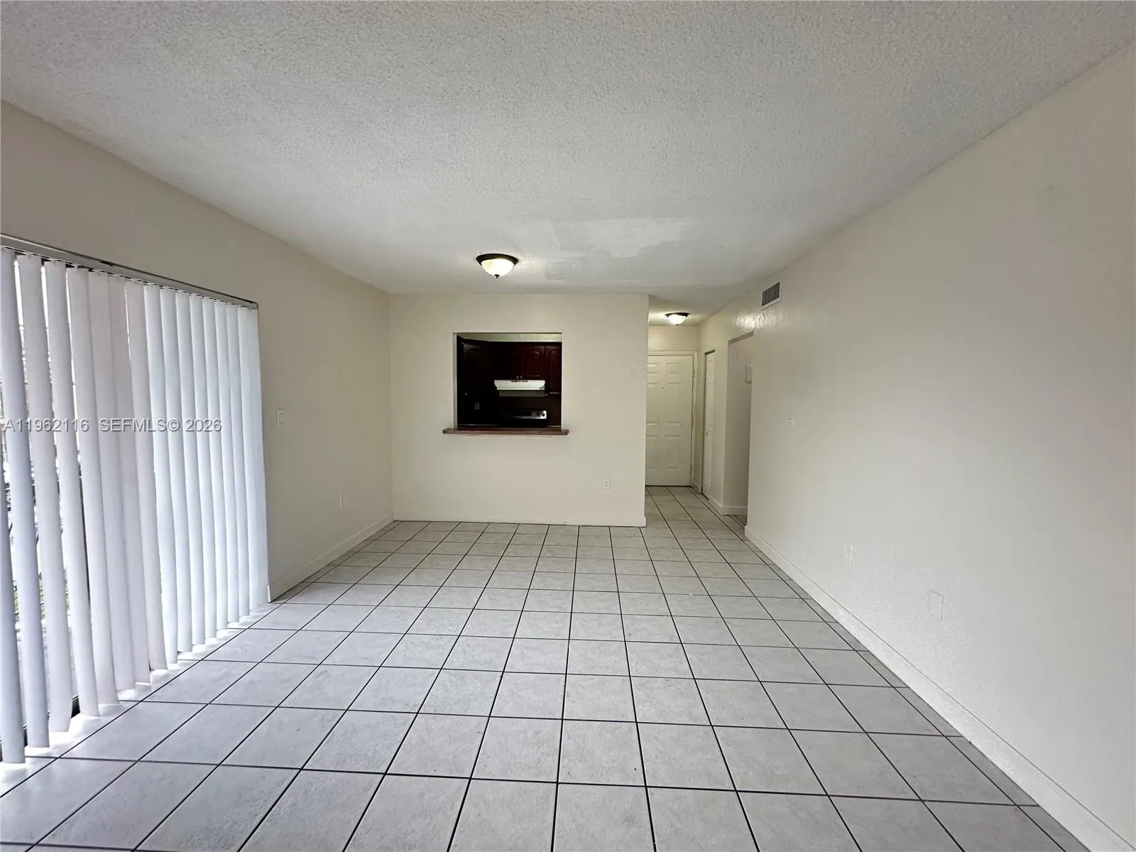 1008 Nw 45th Ave 9, Miami, Florida 33126, Miami, Florida 33126, 1 Bedroom Bedrooms, ,1 BathroomBathrooms,Residential Lease,For Rent,1008 Nw 45th Ave 9, Miami, Florida 33126,A11962116
