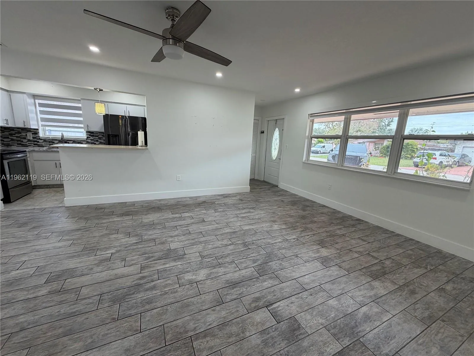 7950 Nw 10th St, Pembroke Pines, Florida 33024, Pembroke Pines, Florida 33024, 2 Bedrooms Bedrooms, ,1 BathroomBathrooms,Residential,For Sale,7950 Nw 10th St, Pembroke Pines, Florida 33024,A11962119