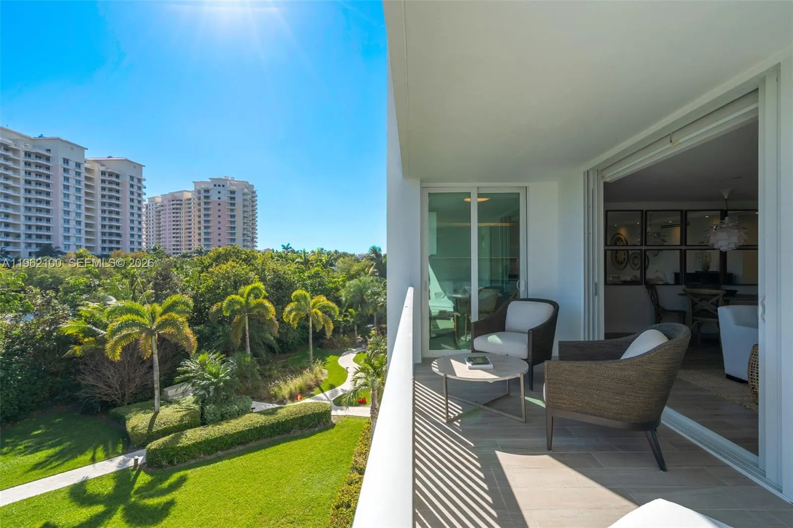 609 Ocean Dr 4g, Key Biscayne, Florida 33149, Key Biscayne, Florida 33149, 2 Bedrooms Bedrooms, ,2 BathroomsBathrooms,Residential Lease,For Rent,609 Ocean Dr 4g, Key Biscayne, Florida 33149,A11962100