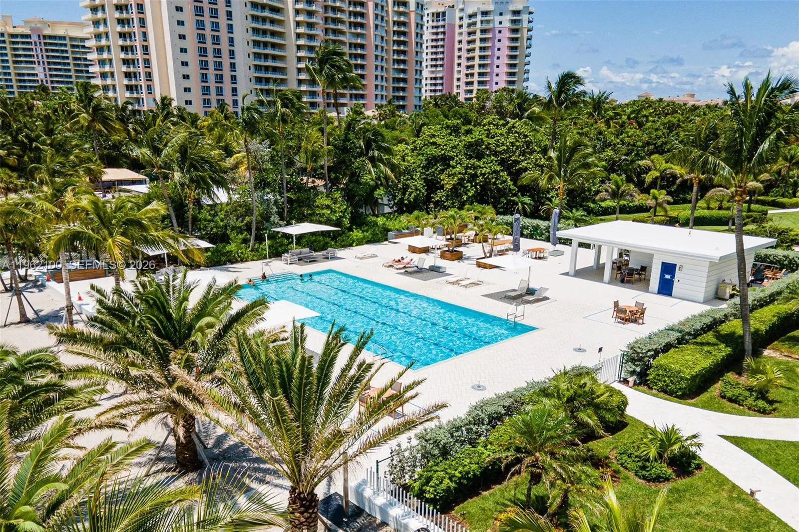 609 Ocean Dr 4g, Key Biscayne, Florida 33149, Key Biscayne, Florida 33149, 2 Bedrooms Bedrooms, ,2 BathroomsBathrooms,Residential Lease,For Rent,609 Ocean Dr 4g, Key Biscayne, Florida 33149,A11962100