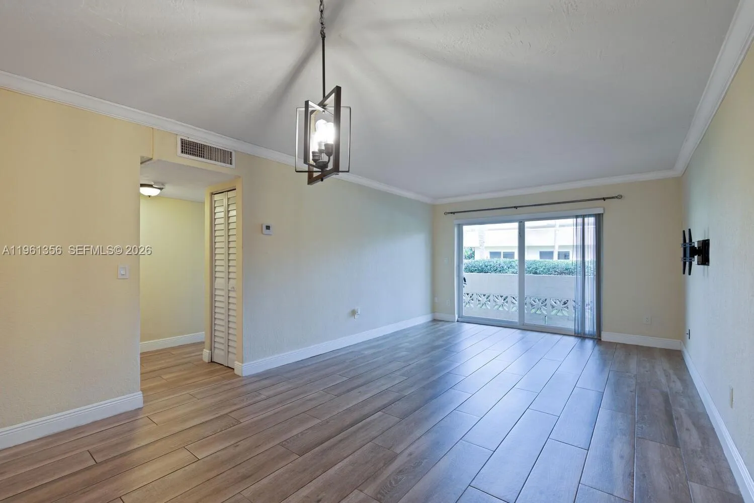 14500 Sw 88th Ave 104, Palmetto Bay, Florida 33176, Palmetto Bay, Florida 33176, 2 Bedrooms Bedrooms, ,2 BathroomsBathrooms,Residential Lease,For Rent,14500 Sw 88th Ave 104, Palmetto Bay, Florida 33176,A11961356