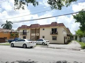 1008 Nw 45th Ave 3, Miami, Florida 33126, Miami, Florida 33126, 1 Bedroom Bedrooms, ,1 BathroomBathrooms,Residential Lease,For Rent,1008 Nw 45th Ave 3, Miami, Florida 33126,A11962129