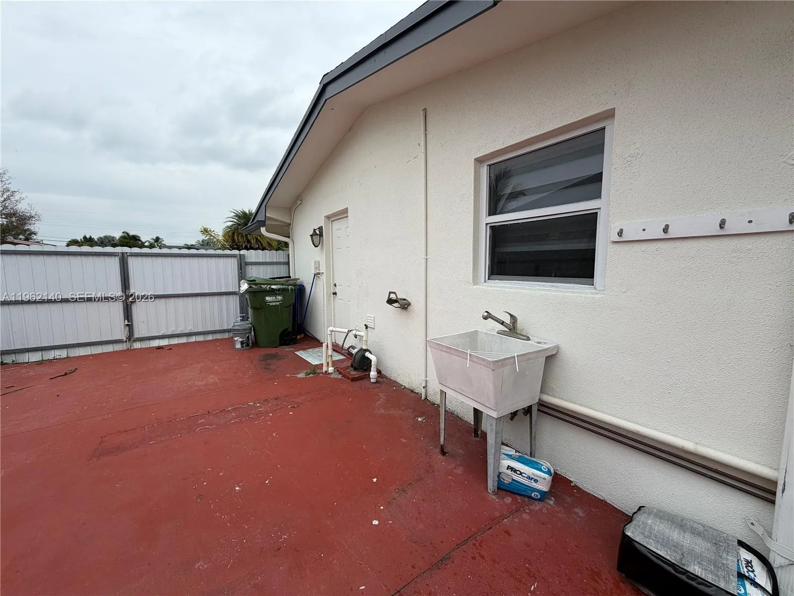 7950 Nw 10th St 7950, Pembroke Pines, Florida 3302, Pembroke Pines, Florida 33024, 2 Bedrooms Bedrooms, ,1 BathroomBathrooms,Residential Lease,For Rent,7950 Nw 10th St 7950, Pembroke Pines, Florida 3302,A11962140