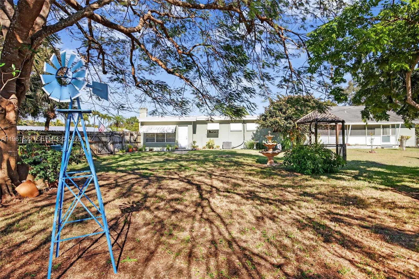 9401 Sw 97th Ave, Miami, Florida 33176, Miami, Florida 33176, 9 Bedrooms Bedrooms, ,4 BathroomsBathrooms,Residential,For Sale,9401 Sw 97th Ave, Miami, Florida 33176,A11961822