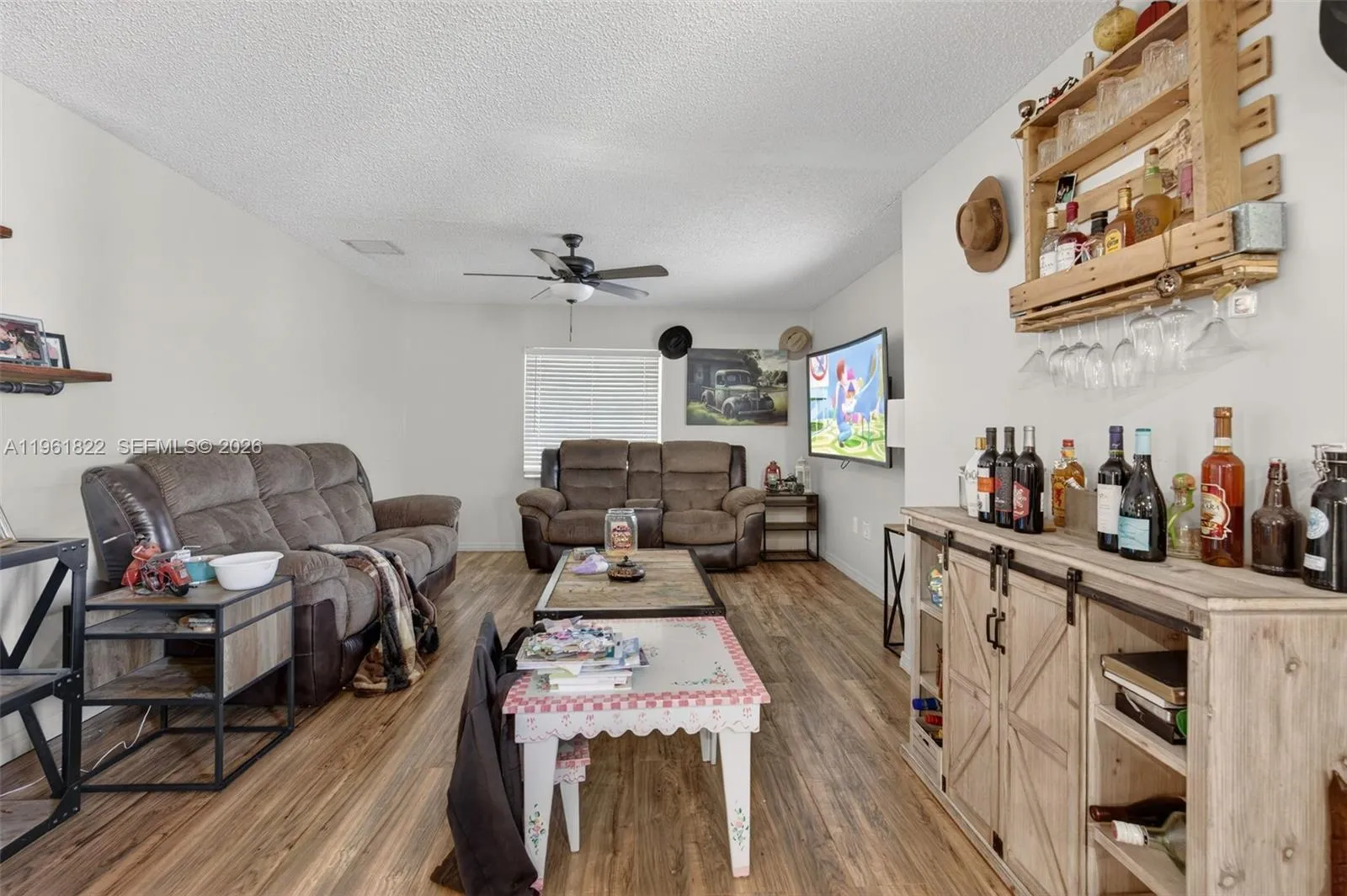 9401 Sw 97th Ave, Miami, Florida 33176, Miami, Florida 33176, 9 Bedrooms Bedrooms, ,4 BathroomsBathrooms,Residential,For Sale,9401 Sw 97th Ave, Miami, Florida 33176,A11961822