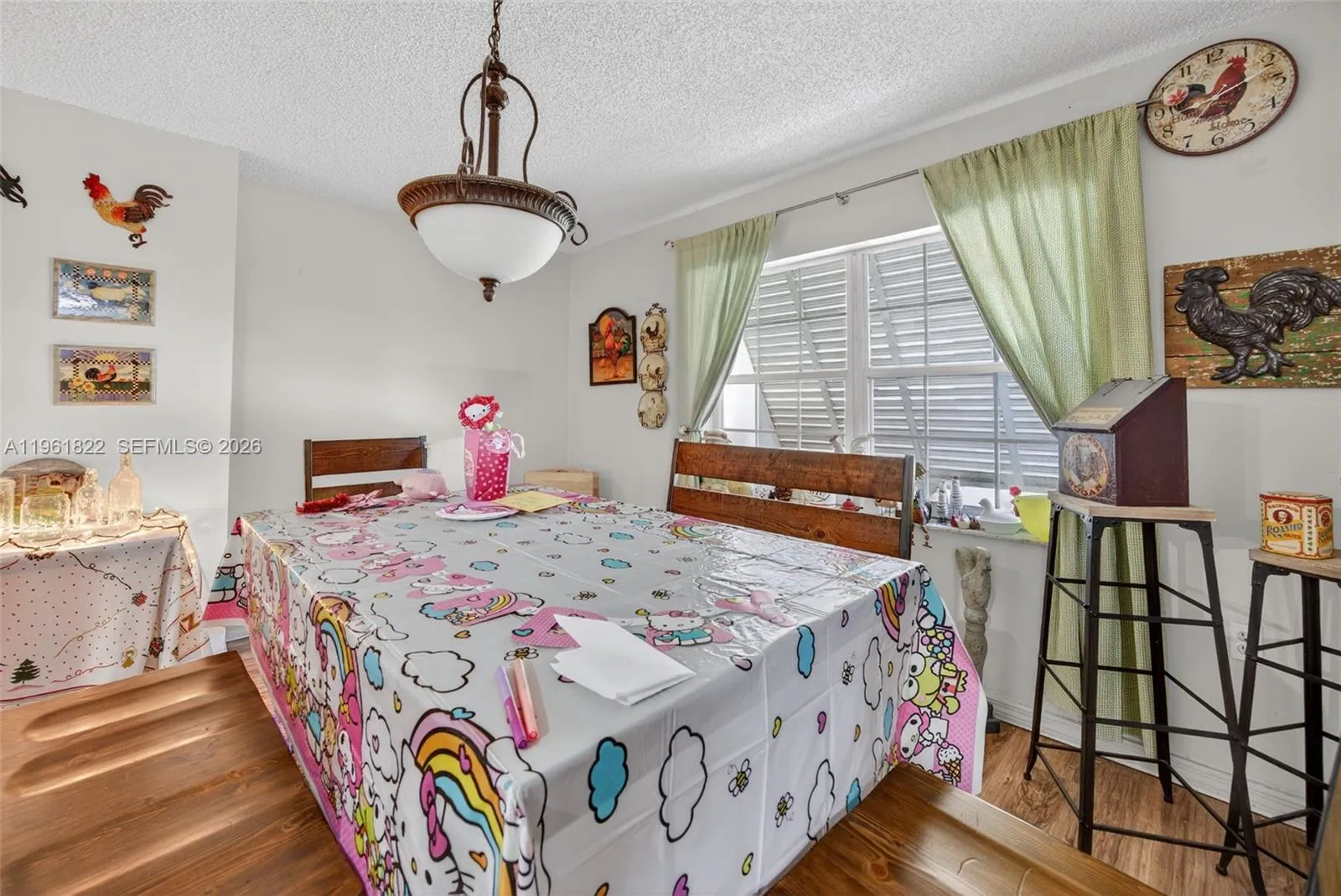 9401 Sw 97th Ave, Miami, Florida 33176, Miami, Florida 33176, 9 Bedrooms Bedrooms, ,4 BathroomsBathrooms,Residential,For Sale,9401 Sw 97th Ave, Miami, Florida 33176,A11961822