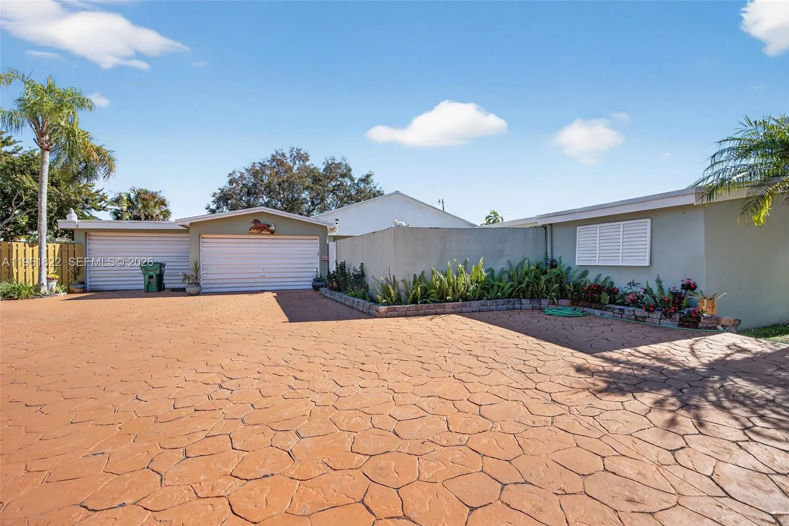 9401 Sw 97th Ave, Miami, Florida 33176, Miami, Florida 33176, 9 Bedrooms Bedrooms, ,4 BathroomsBathrooms,Residential,For Sale,9401 Sw 97th Ave, Miami, Florida 33176,A11961822