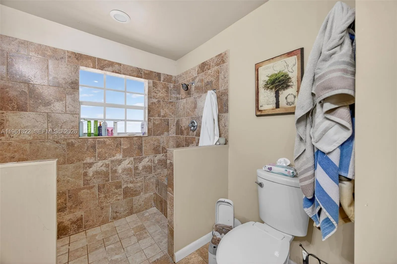 9401 Sw 97th Ave, Miami, Florida 33176, Miami, Florida 33176, 9 Bedrooms Bedrooms, ,4 BathroomsBathrooms,Residential,For Sale,9401 Sw 97th Ave, Miami, Florida 33176,A11961822