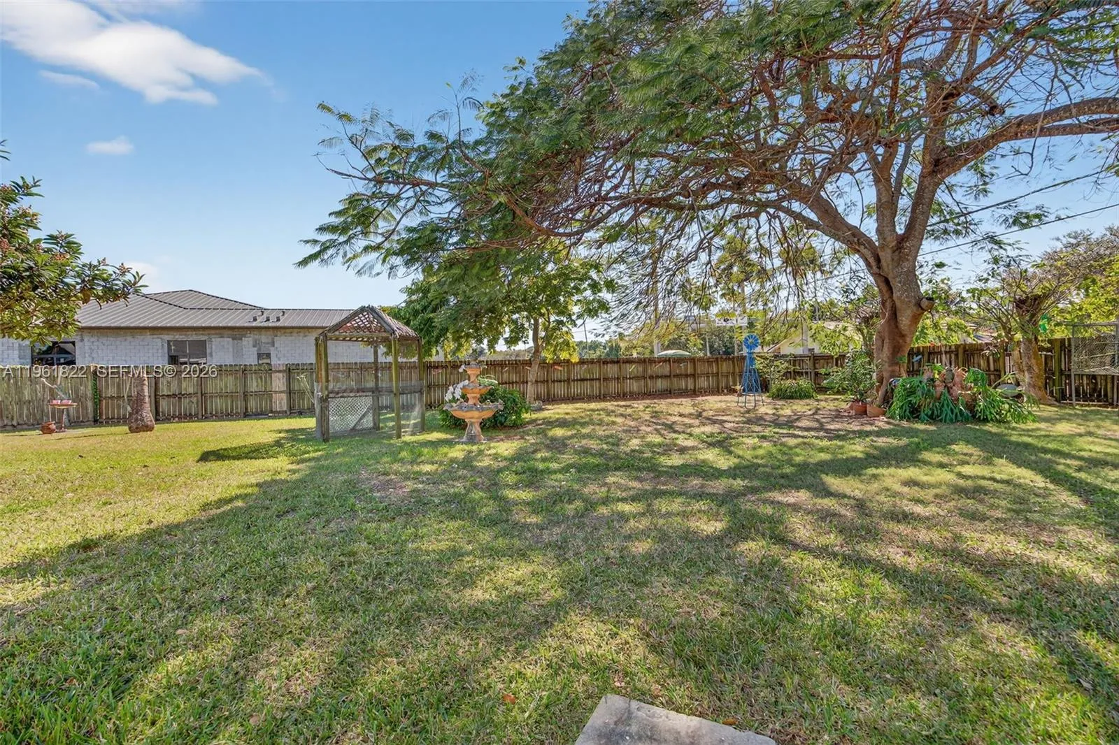 9401 Sw 97th Ave, Miami, Florida 33176, Miami, Florida 33176, 9 Bedrooms Bedrooms, ,4 BathroomsBathrooms,Residential,For Sale,9401 Sw 97th Ave, Miami, Florida 33176,A11961822