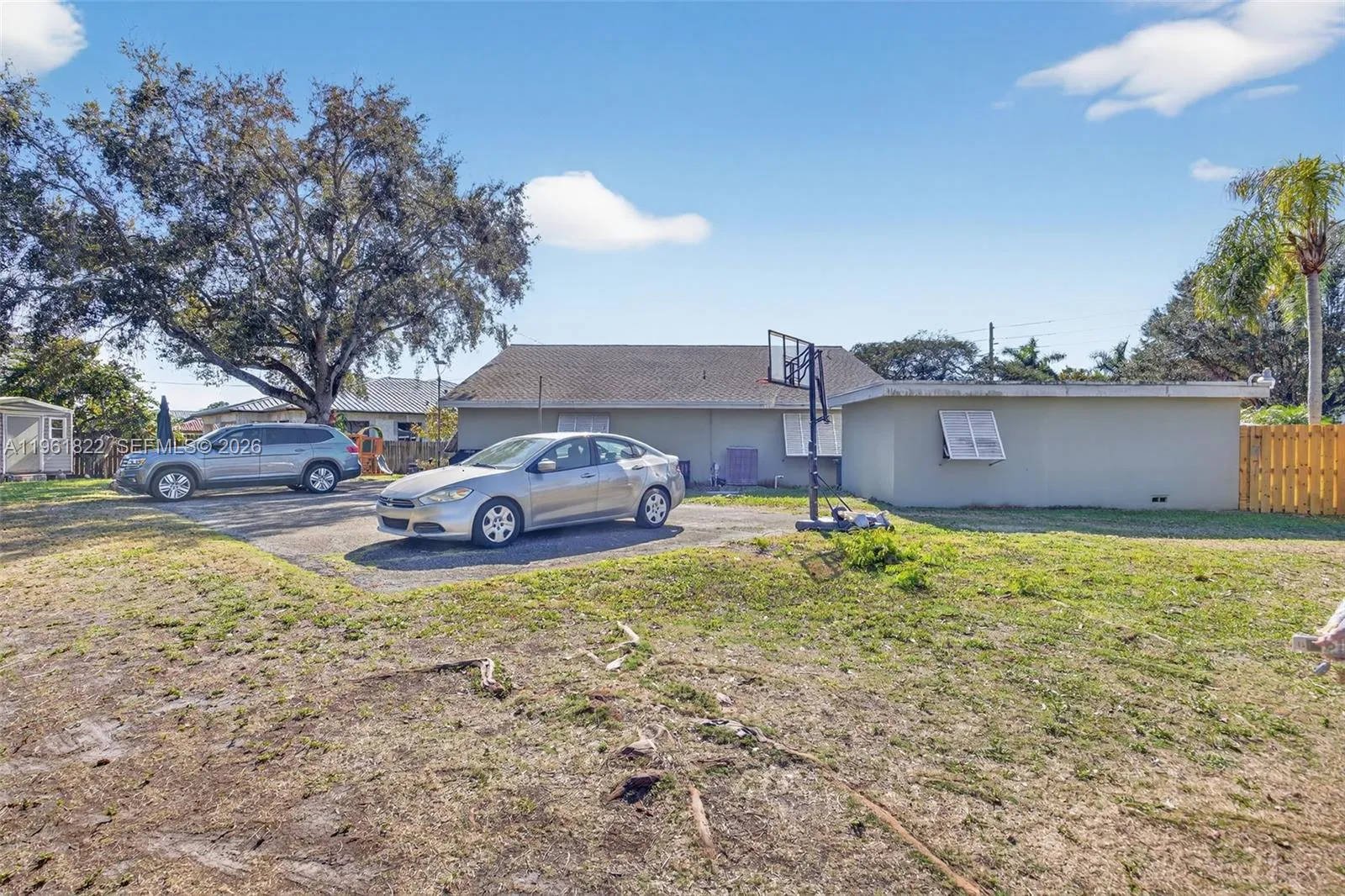 9401 Sw 97th Ave, Miami, Florida 33176, Miami, Florida 33176, 9 Bedrooms Bedrooms, ,4 BathroomsBathrooms,Residential,For Sale,9401 Sw 97th Ave, Miami, Florida 33176,A11961822