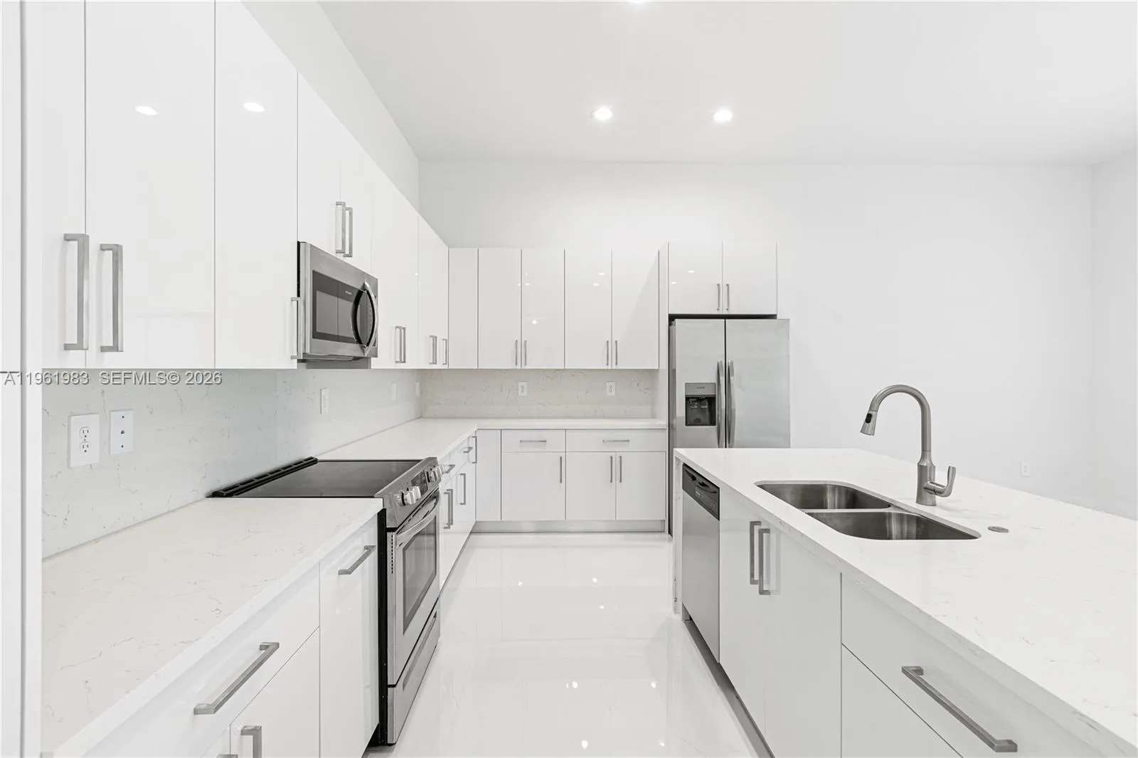 21326 Old Cutler Rd, Cutler Bay, Florida 33189, Cutler Bay, Florida 33189, 4 Bedrooms Bedrooms, ,3 BathroomsBathrooms,Residential Lease,For Rent,21326 Old Cutler Rd, Cutler Bay, Florida 33189,A11961983