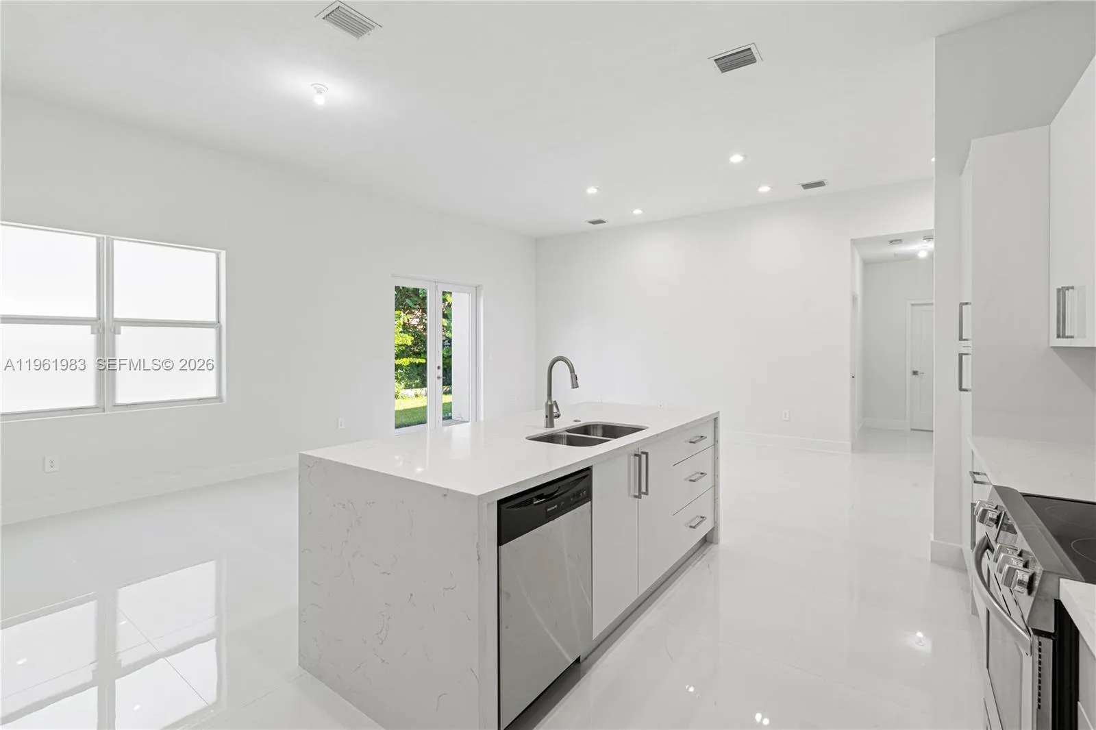 21326 Old Cutler Rd, Cutler Bay, Florida 33189, Cutler Bay, Florida 33189, 4 Bedrooms Bedrooms, ,3 BathroomsBathrooms,Residential Lease,For Rent,21326 Old Cutler Rd, Cutler Bay, Florida 33189,A11961983