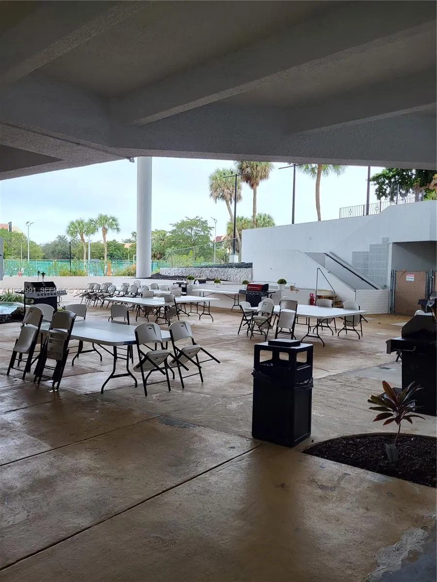 6901 Environ Blvd 5f, Lauderhill, Florida 33319, Lauderhill, Florida 33319, 2 Bedrooms Bedrooms, ,2 BathroomsBathrooms,Residential,For Sale,6901 Environ Blvd 5f, Lauderhill, Florida 33319,A11961991
