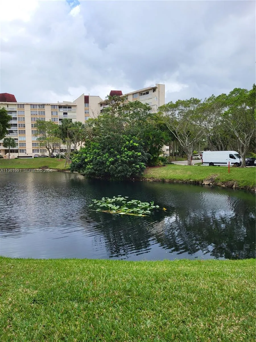 6901 Environ Blvd 5f, Lauderhill, Florida 33319, Lauderhill, Florida 33319, 2 Bedrooms Bedrooms, ,2 BathroomsBathrooms,Residential,For Sale,6901 Environ Blvd 5f, Lauderhill, Florida 33319,A11961991